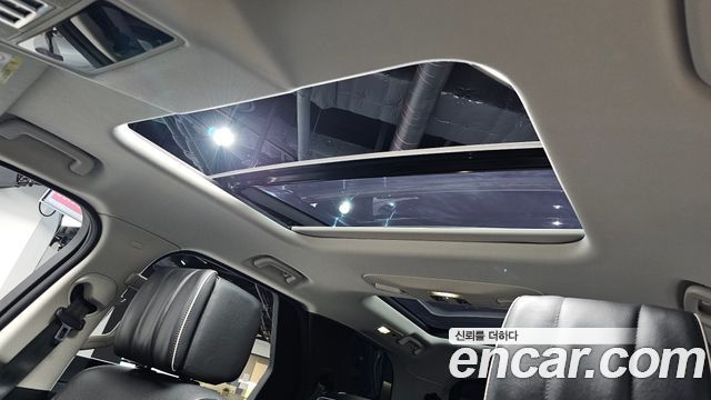 Land Rover Discovery 5 3.0 SD6 HSE Luxury 2019 — фото 18