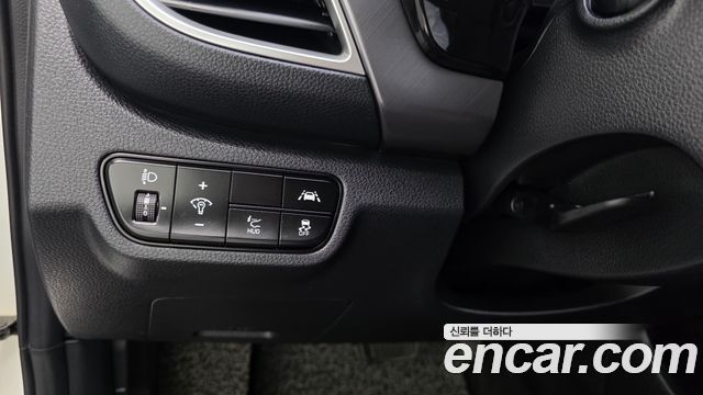 Kia Seltos Gasoline 1.6 Turbo 2WD Noblesse 2020 — фото 19