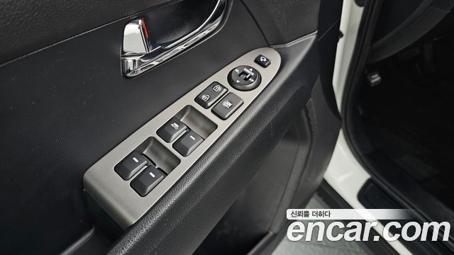 Kia Sportage R Diesel 2WD Prestige 2015 — фото 13