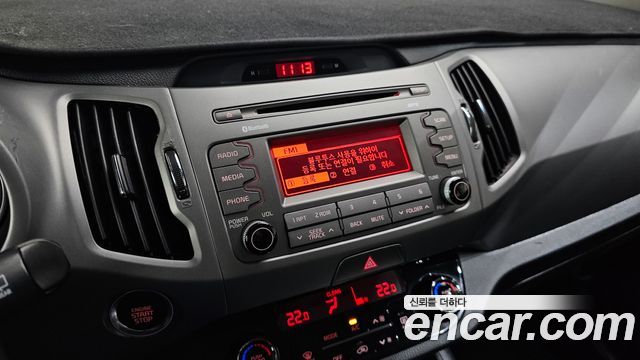 Kia Sportage R Diesel 2WD Prestige 2015 — фото 17