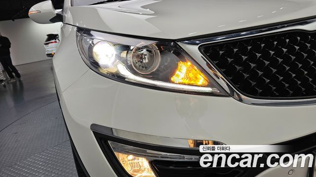 Kia Sportage R Diesel 2WD Prestige 2015 — фото 22