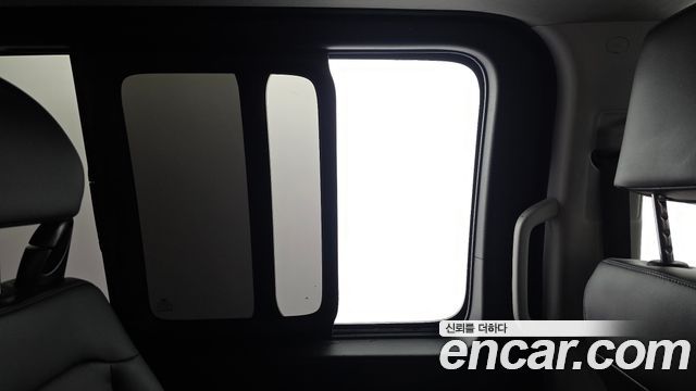 Hyundai Staria Cargo 5-Seater Modern 2023 — фото 19