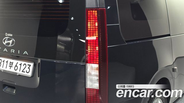 Hyundai Staria Cargo 5-Seater Modern 2023 — фото 23