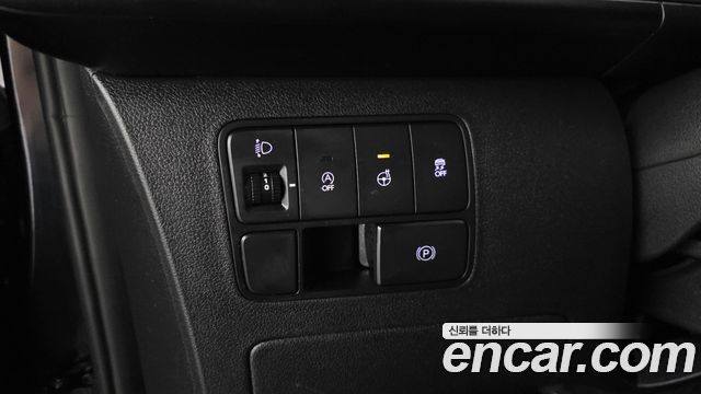 Hyundai Staria Cargo 5-Seater Modern 2023 — фото 27