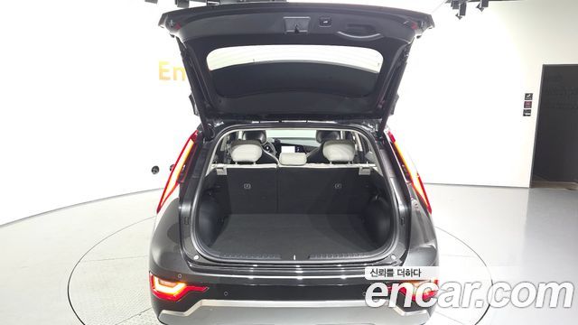 Kia Niro Signature 2025 — фото 20
