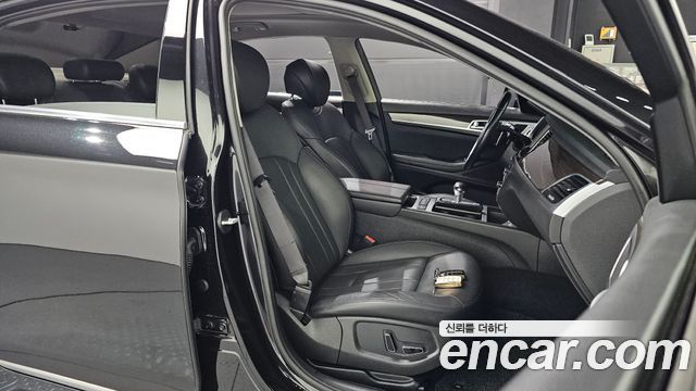 Genesis G80 3.3 GDI AWD Luxury 2018 — фото 12