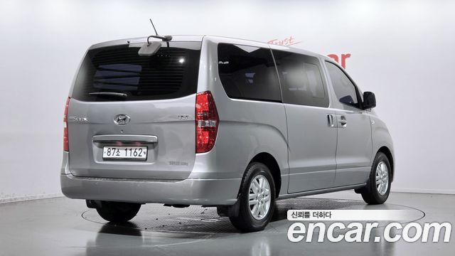 Hyundai Grand Starex 5-Seater VAN Modern 2018 — фото 2