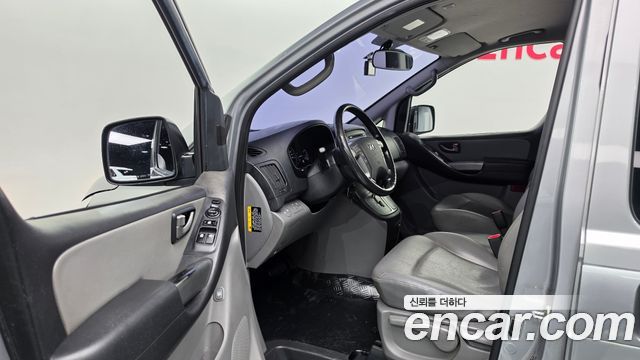 Hyundai Grand Starex 5-Seater VAN Modern 2018 — фото 10