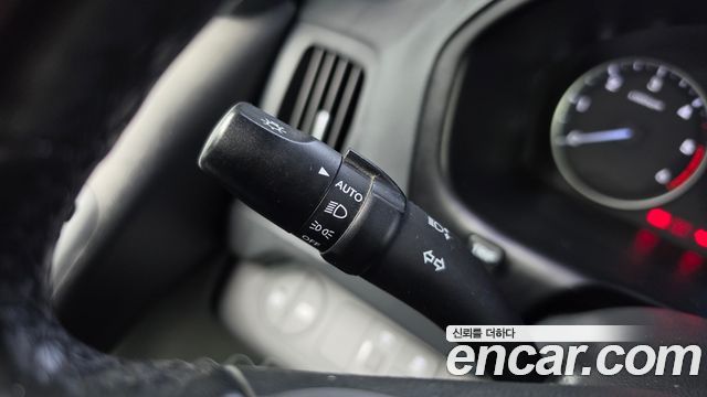 Hyundai Grand Starex 5-Seater VAN Modern 2018 — фото 20