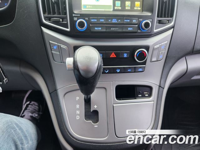 Hyundai Grand Starex 5-Seater VAN Modern 2018 — фото 9