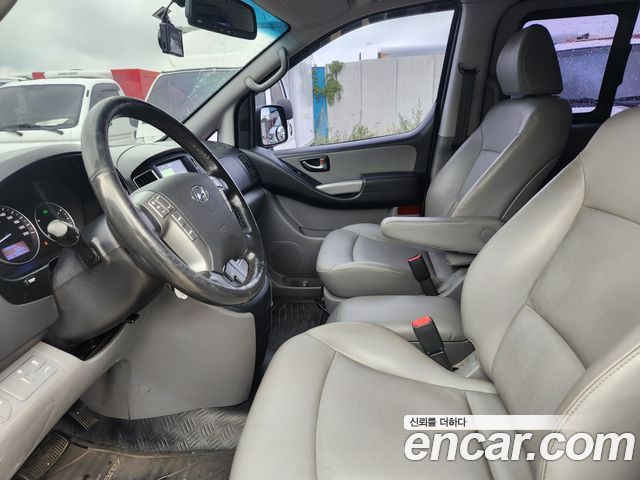 Hyundai Grand Starex 5-Seater VAN Modern 2018 — фото 10