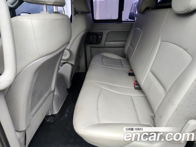 Hyundai Grand Starex 5-Seater VAN Modern 2018 — фото 15