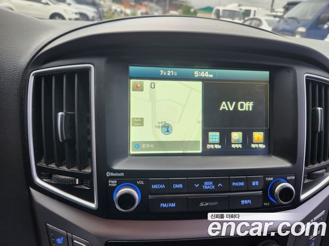 Hyundai Grand Starex 5-Seater VAN Modern 2018 — фото 18
