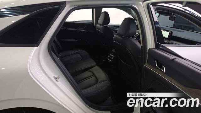 Kia K5 (III) 1.6 Turbo Noblesse 2023 — фото 12