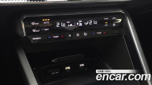 Kia K5 (III) 1.6 Turbo Noblesse 2023 — фото 28