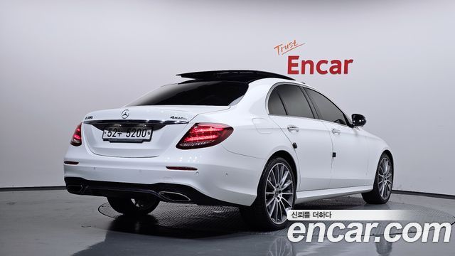 Mercedes-Benz E-Class (W213) E300 4MATIC AMG Line 2018 — фото 2