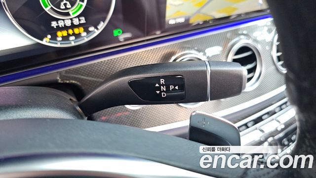 Mercedes-Benz E-Class (W213) E300 4MATIC AMG Line 2018 — фото 9