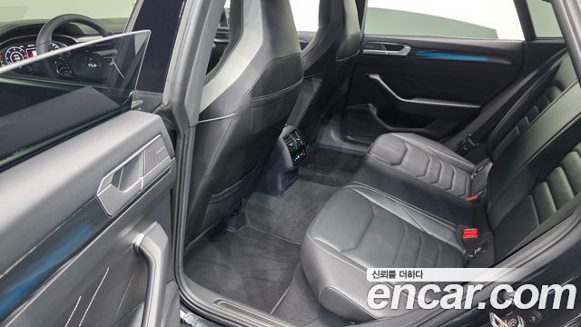Volkswagen Arteon 2.0 TDI R-LIINE 4Motion 2022 — фото 12