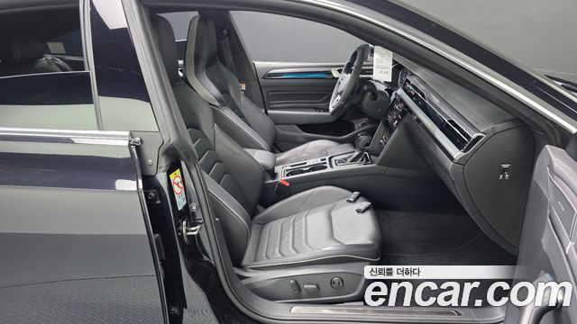 Volkswagen Arteon 2.0 TDI R-LIINE 4Motion 2022 — фото 26