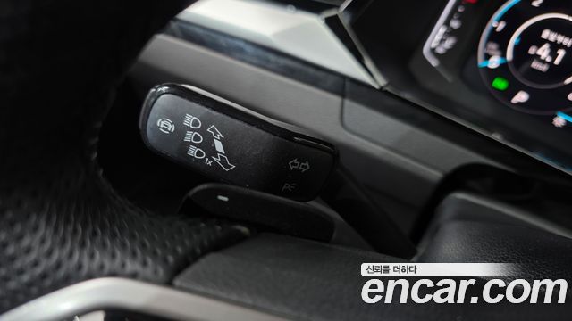 Volkswagen Arteon 2.0 TDI R-LIINE 4Motion 2022 — фото 27