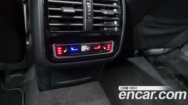 Volkswagen Arteon 2.0 TDI R-LIINE 4Motion 2022 — фото 29