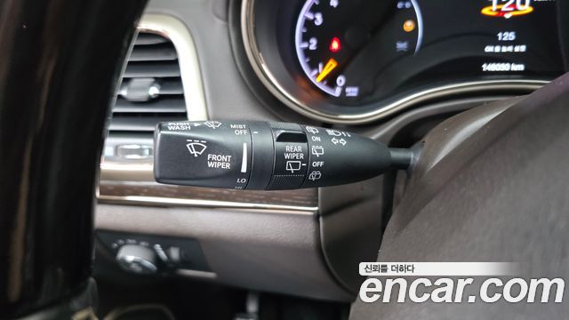 Jeep Grand Cherokee 3.0 Diesel Overland Summit WK2 2015 — фото 30