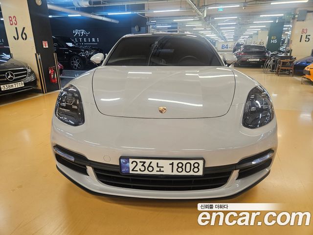 Porsche Panamera (971) 3.0 AWD 2018 — фото 3
