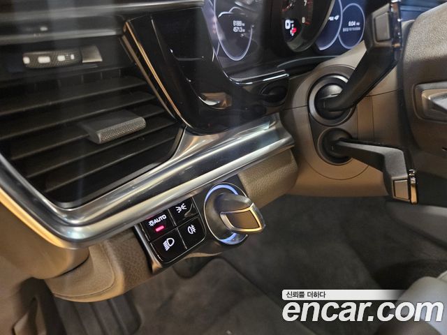 Porsche Panamera (971) 3.0 AWD 2018 — фото 11