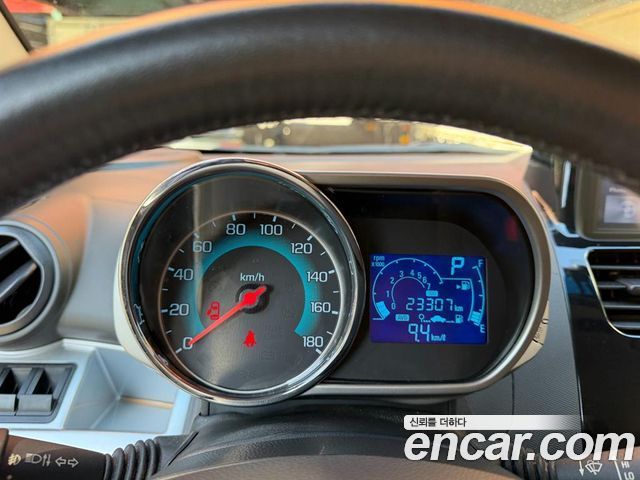 Chevrolet Spark LT Standard 2015 — фото 8