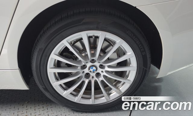 BMW 5 Series (G30) 520i Luxury 2019 — фото 21
