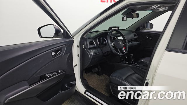 KG Mobility (SsangYong) Tivoli LX 2WD 2017 — фото 10