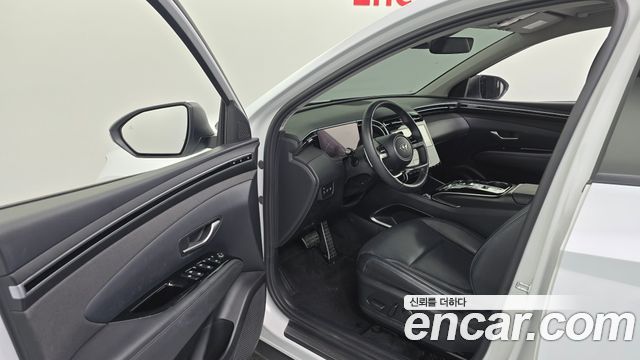 Hyundai Tucson (NX4) Gasoline 1.6 Turbo 2WD Inspiration 2023 — фото 10