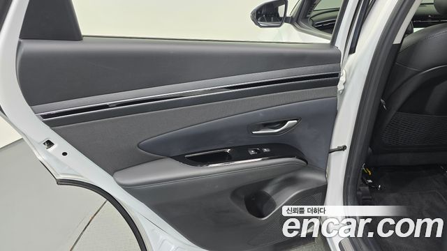 Hyundai Tucson (NX4) Gasoline 1.6 Turbo 2WD Inspiration 2023 — фото 25
