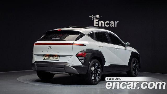 Hyundai Kona Hybrid (SX2) Inspiration 2023 — фото 2