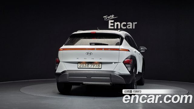 Hyundai Kona Hybrid (SX2) Inspiration 2023 — фото 4