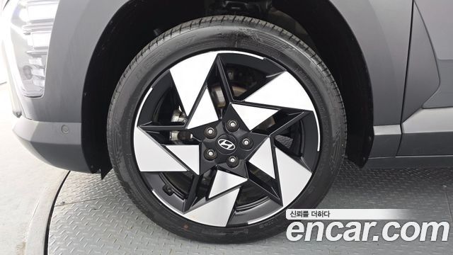 Hyundai Kona (SX2) Gasoline 1.6 Turbo 2WD Inspiration 2025 — фото 5