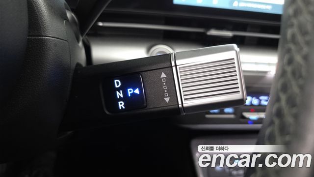 Hyundai Kona (SX2) Gasoline 1.6 Turbo 2WD Inspiration 2025 — фото 9