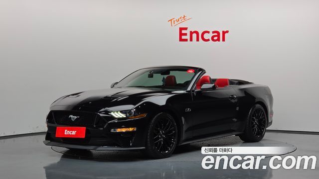 Ford Mustang GT Convertible