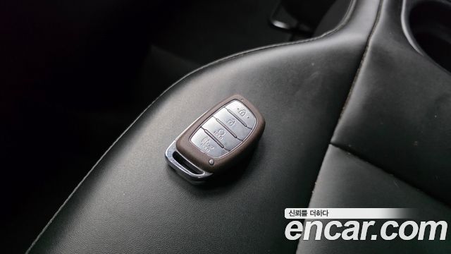 Hyundai Casper Smart 2023 — фото 18