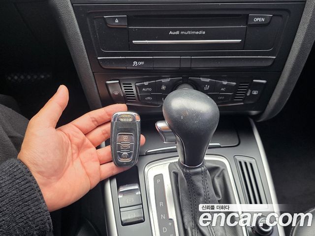 Audi A4 2.0 TFSI Quattro B8 2011 — фото 15