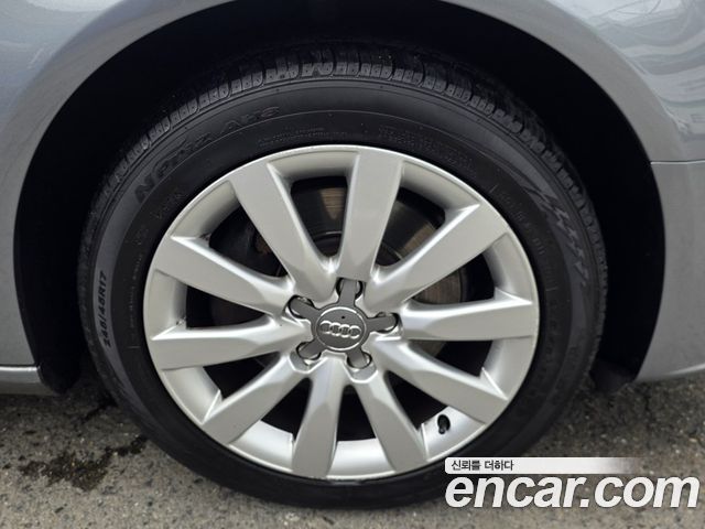 Audi A4 2.0 TFSI Quattro B8 2011 — фото 23