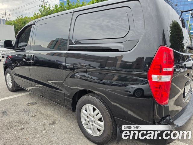 Hyundai Grand Starex Van 5-Seater Modern 2020 — фото 4
