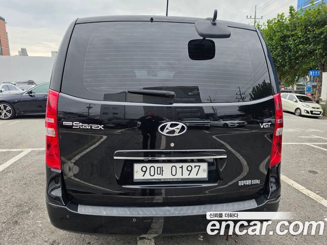 Hyundai Grand Starex Van 5-Seater Modern 2020 — фото 5
