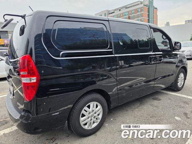 Hyundai Grand Starex Van 5-Seater Modern 2020 — фото 6