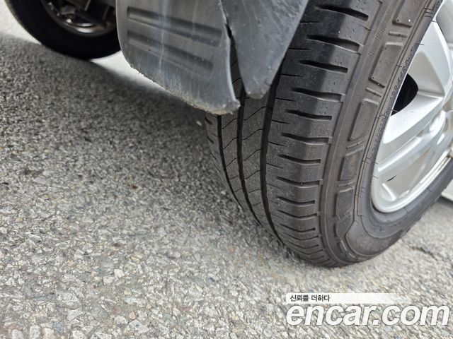 Hyundai Grand Starex Van 5-Seater Modern 2020 — фото 15