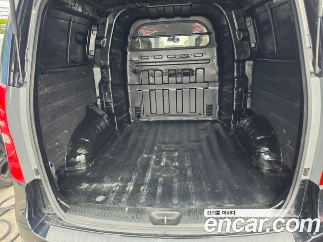 Hyundai Grand Starex Van 5-Seater Modern 2020 — фото 20