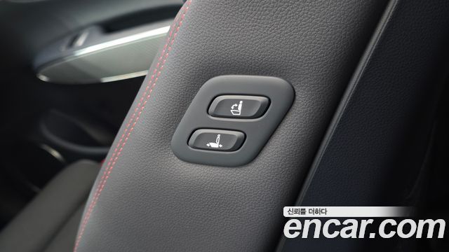 Genesis GV70 3.5T Gasoline AWD 2023 — фото 35