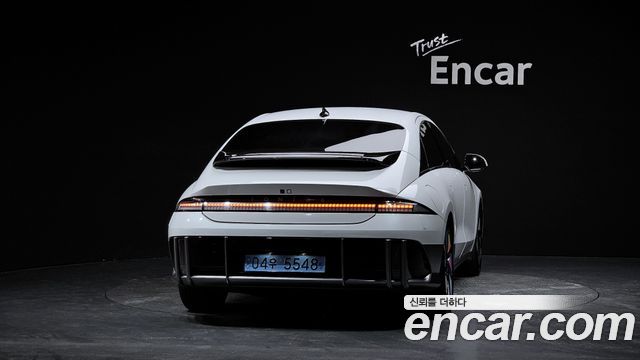 Hyundai Ioniq 6 Long Range Exclusive + 2023 — фото 4