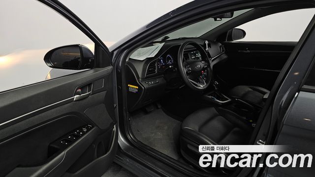 Hyundai Avante (AD) 1.6 Smart Choice 2020 — фото 11