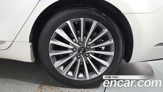 Kia K7 2.4 GDI Noblesse 2019 — фото 21